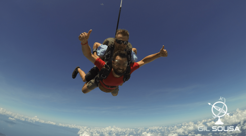 Sky Dive em Mission Beach