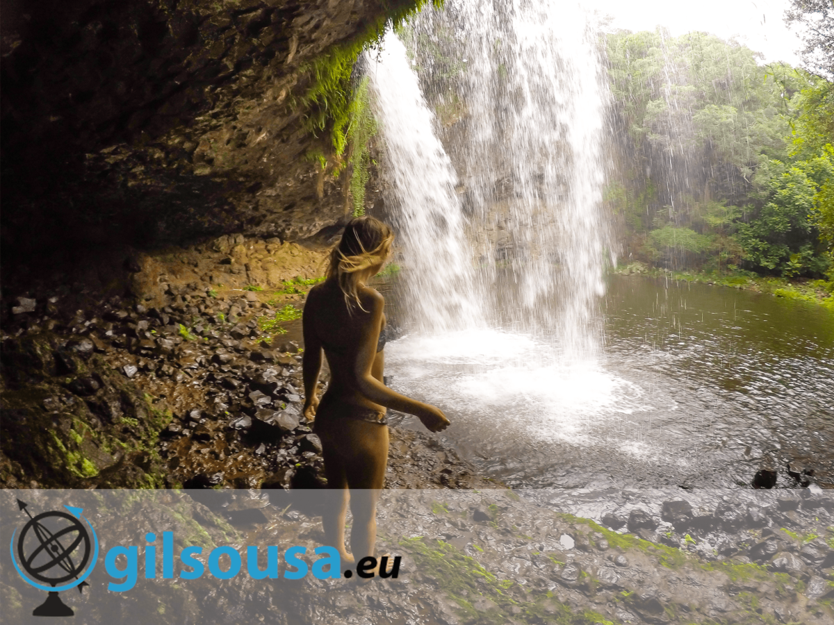 Passeio a Nimbin e lagos secretos