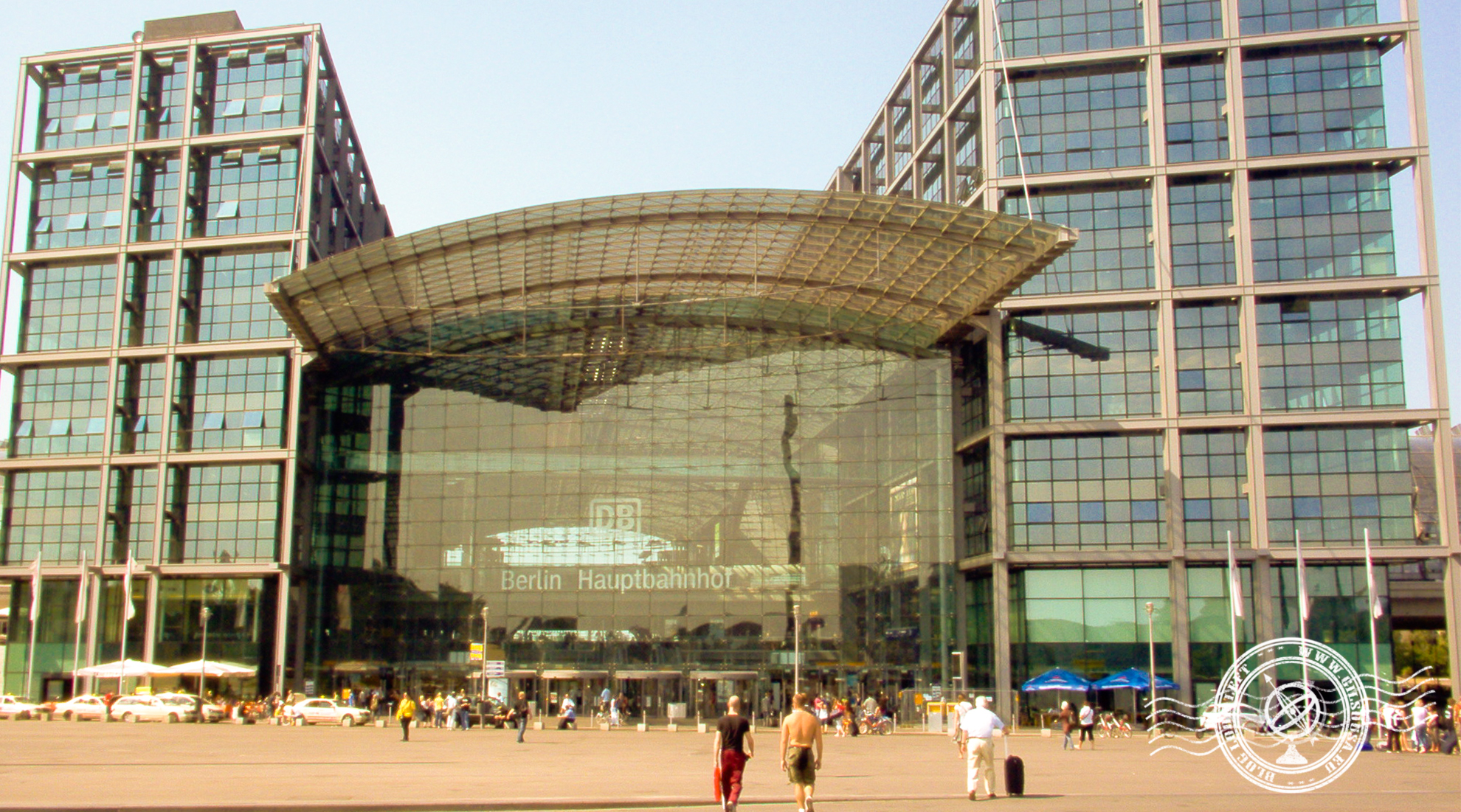 Berlin Hauptbahnhof - Estação principal de comboios de Berlim