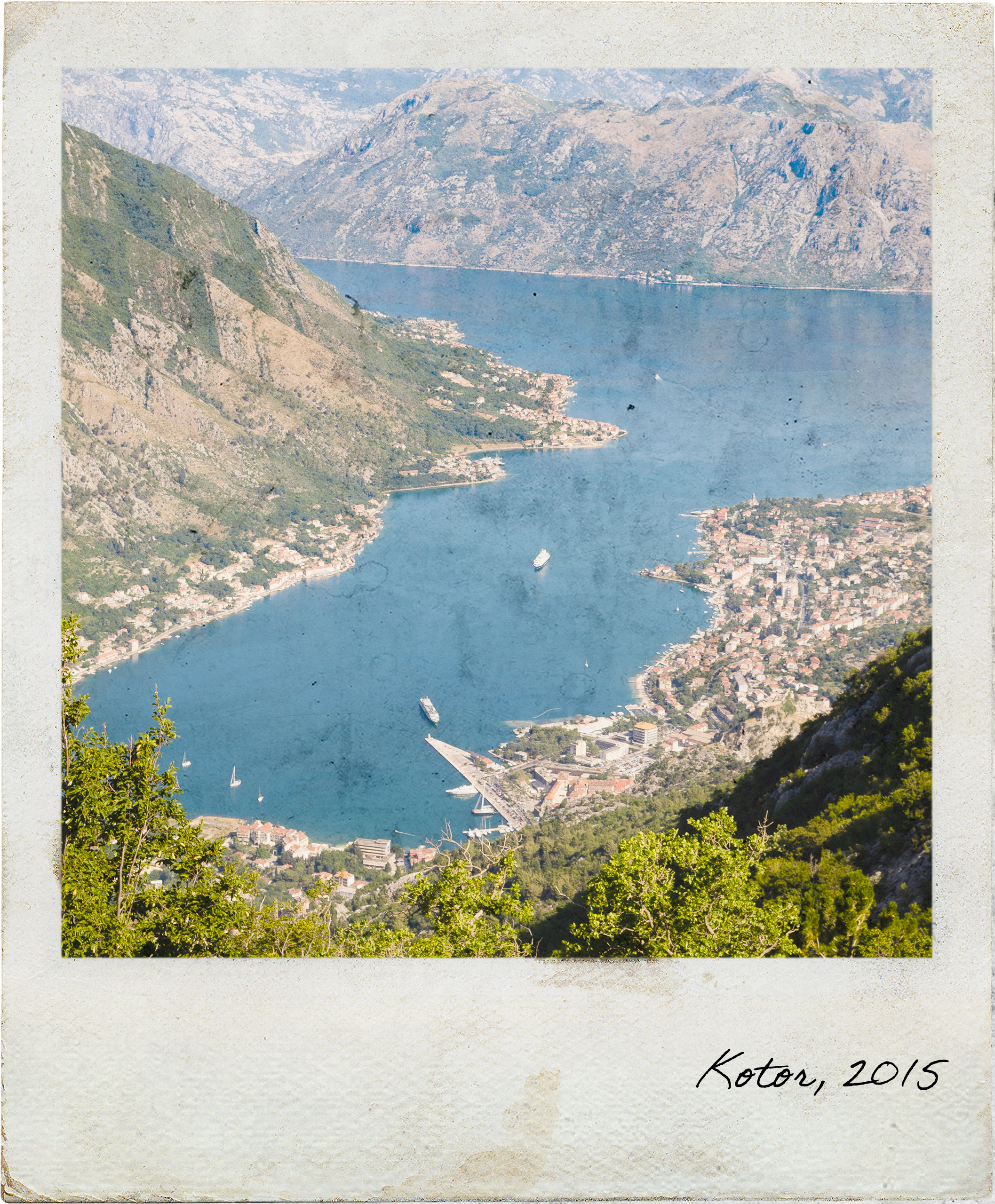 Vista sobre a Baía de Kotor